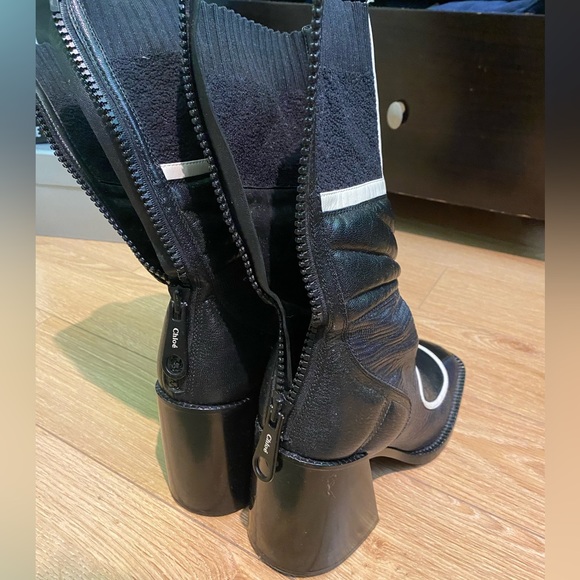 Chloé embossed leather boots. (Tall boots) SOLD - Picture 7 of 8